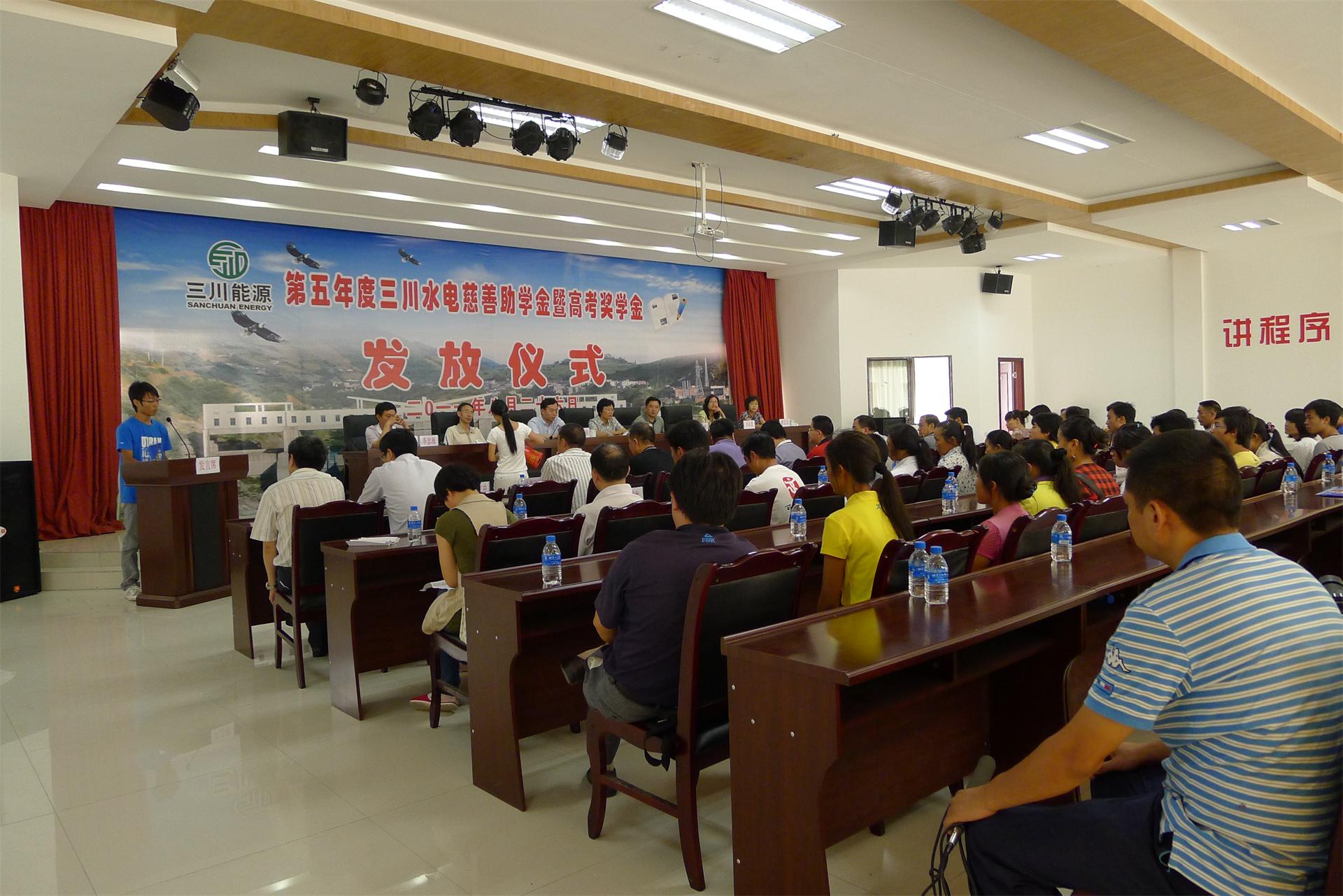 1480298096125226YRyP.jpg 1480298096125226YRyP.jpg